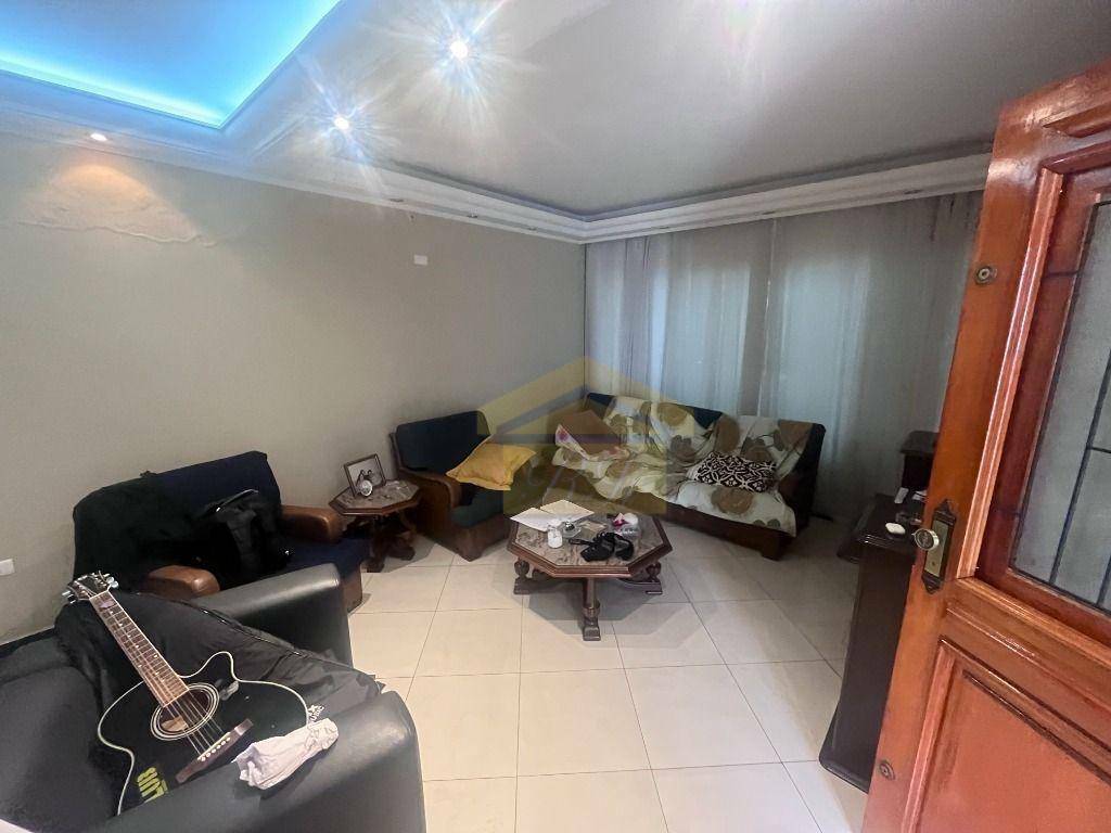 Sobrado à venda com 3 quartos, 167m² - Foto 2