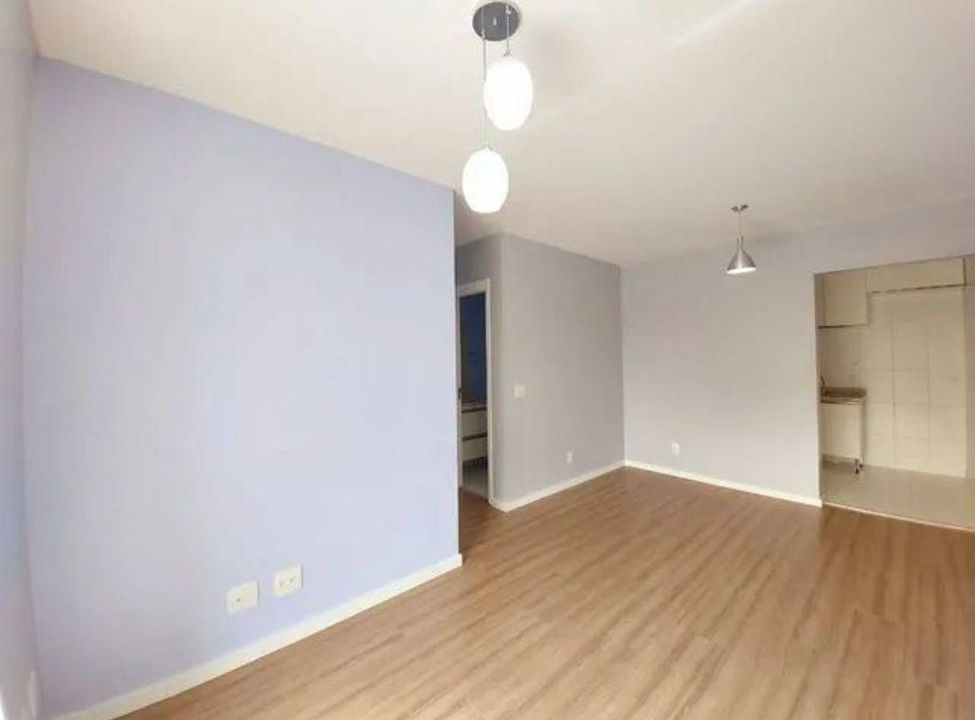 Apartamento à venda com 3 quartos, 71m² - Foto 2