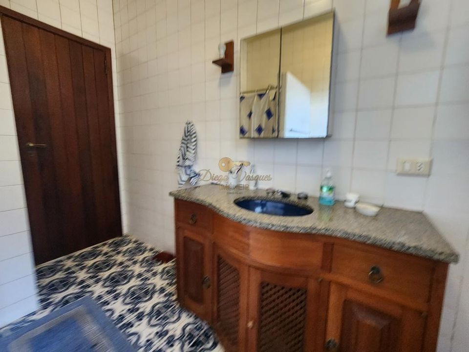 Casa à venda com 4 quartos, 192m² - Foto 17