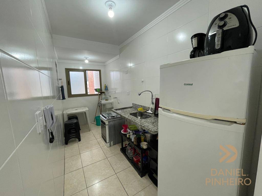 Apartamento à venda com 2 quartos, 60m² - Foto 7