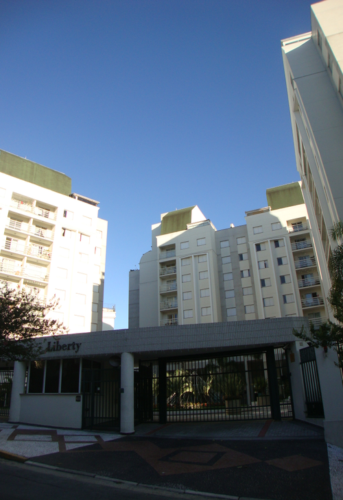 Apartamento à venda com 3 quartos, 166m² - Foto 1