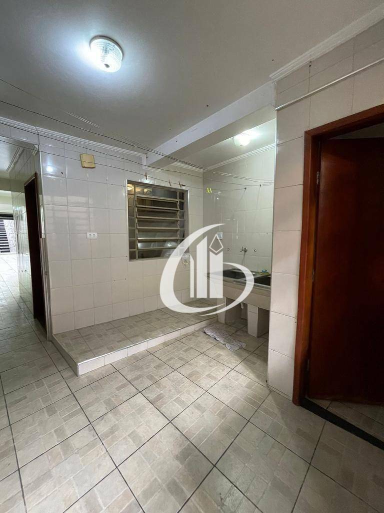 Sobrado à venda com 4 quartos, 233m² - Foto 9