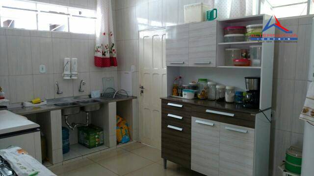 Casa, 5 quartos, 360 m² - Foto 2