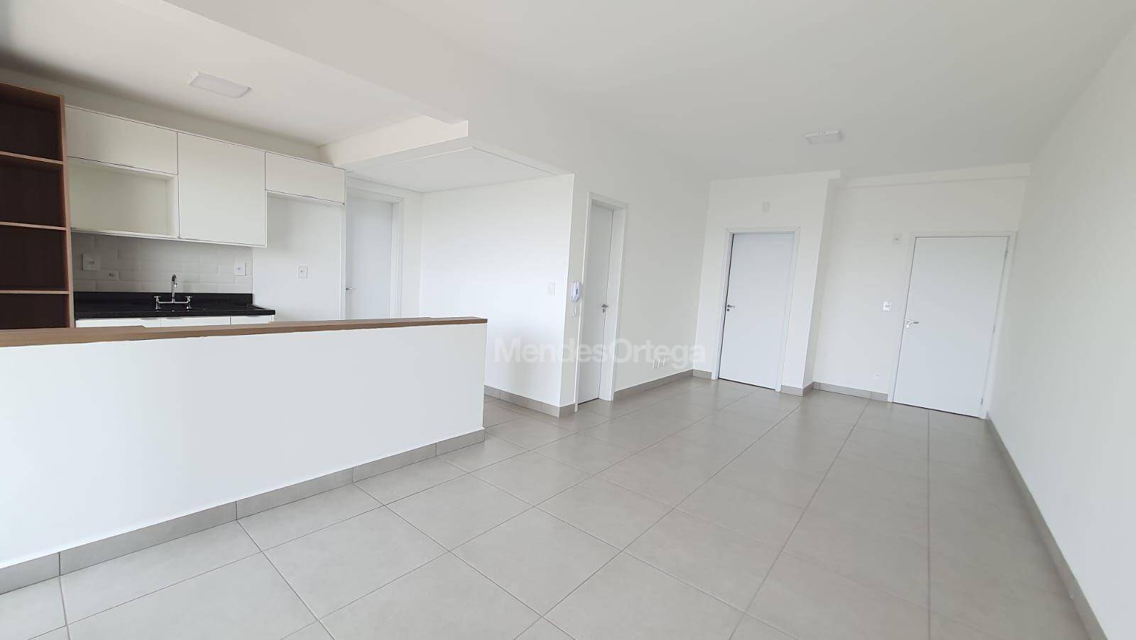 Apartamento para alugar com 3 quartos, 125m² - Foto 4