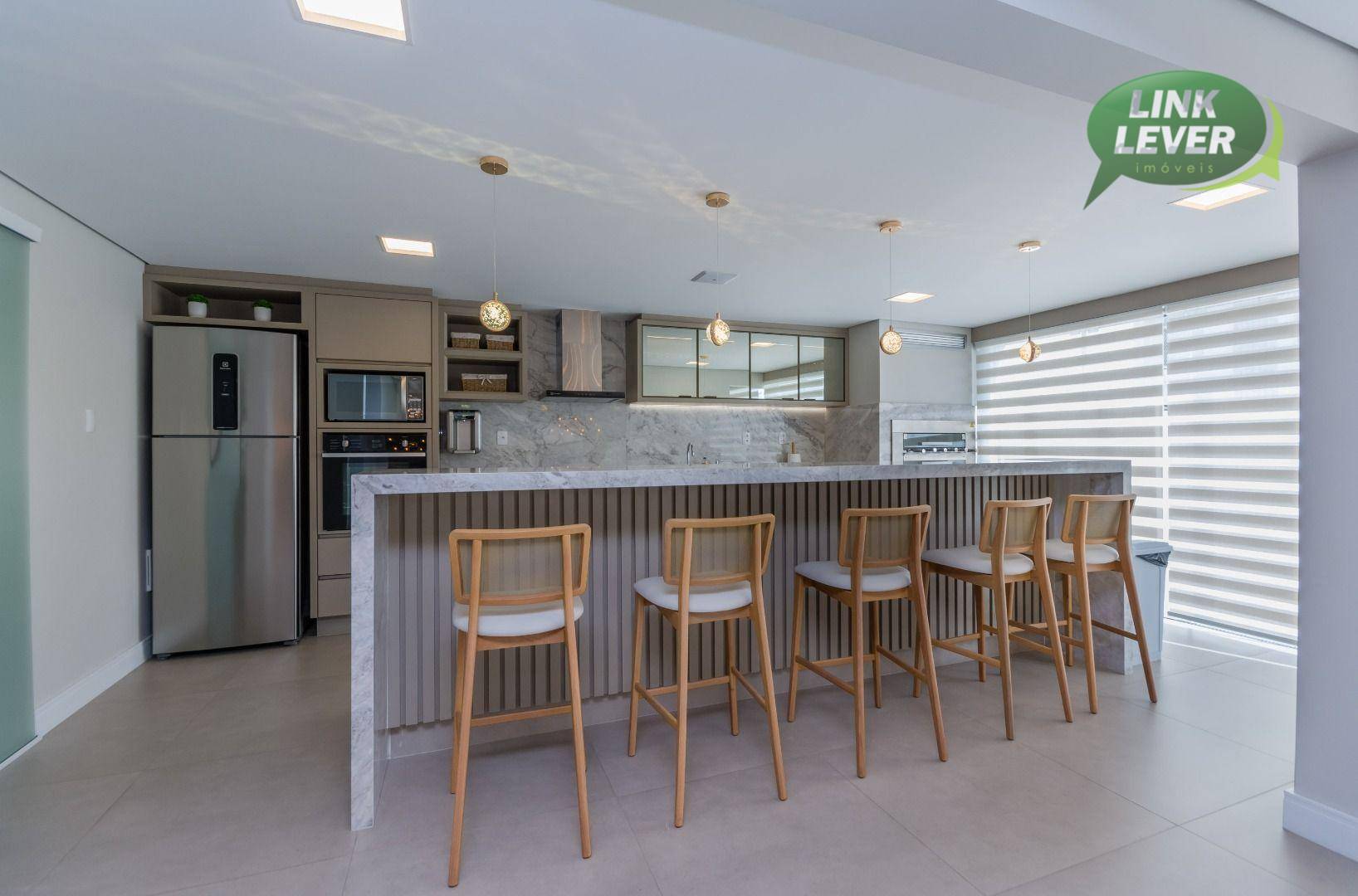 Apartamento para alugar com 3 quartos, 113m² - Foto 48