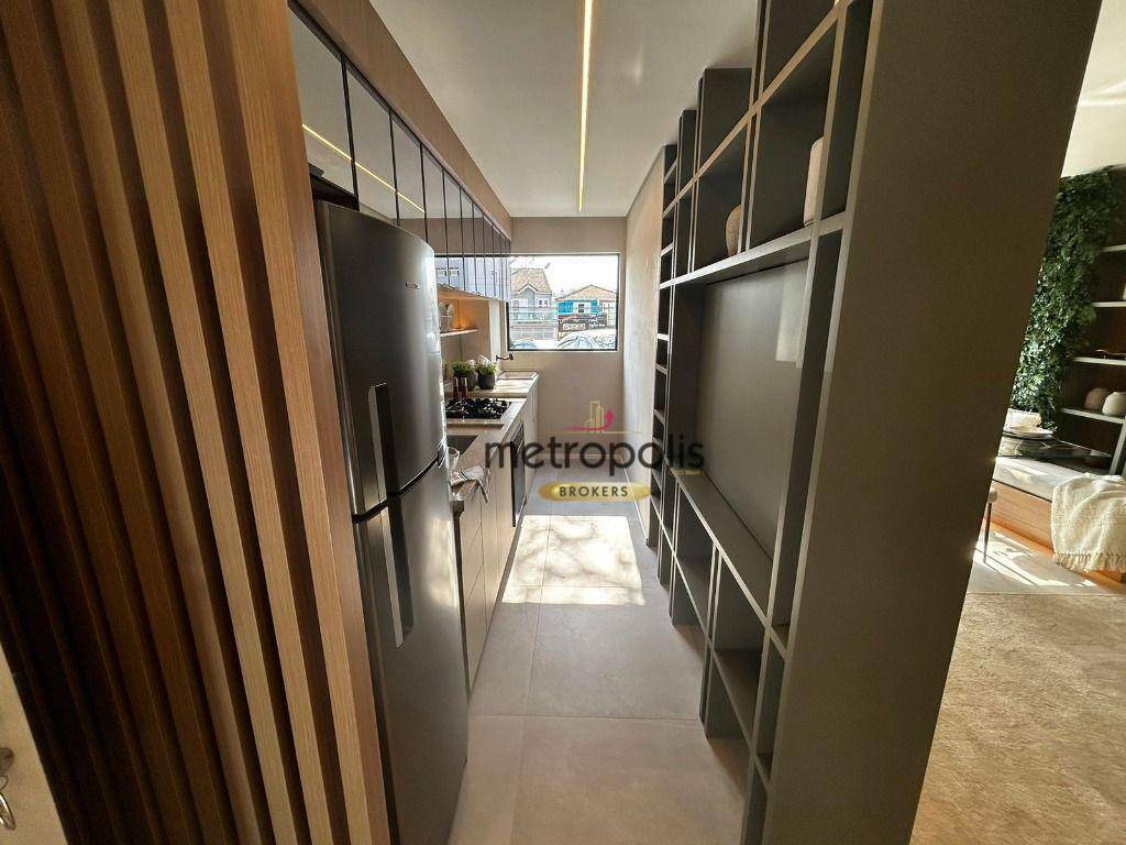 Apartamento à venda com 2 quartos, 61m² - Foto 2