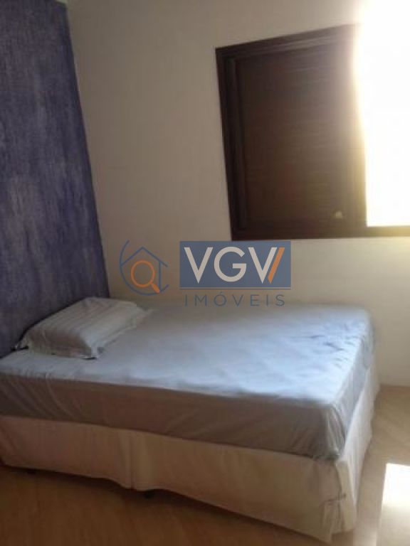 Apartamento à venda com 3 quartos, 90m² - Foto 8