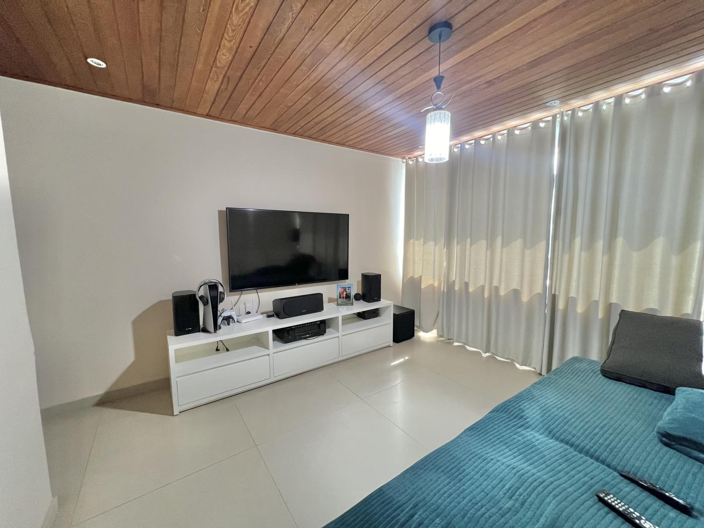 Casa à venda com 4 quartos, 185m² - Foto 21