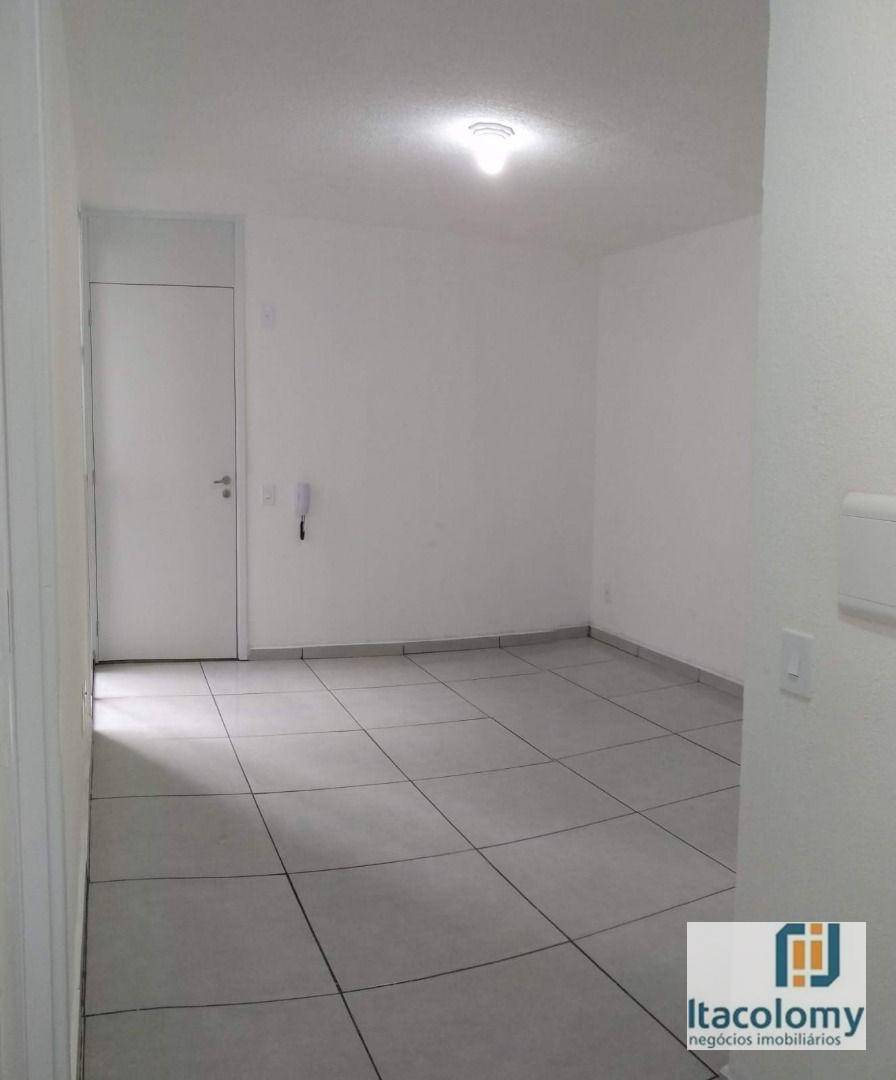 Apartamento à venda com 2 quartos, 43m² - Foto 1