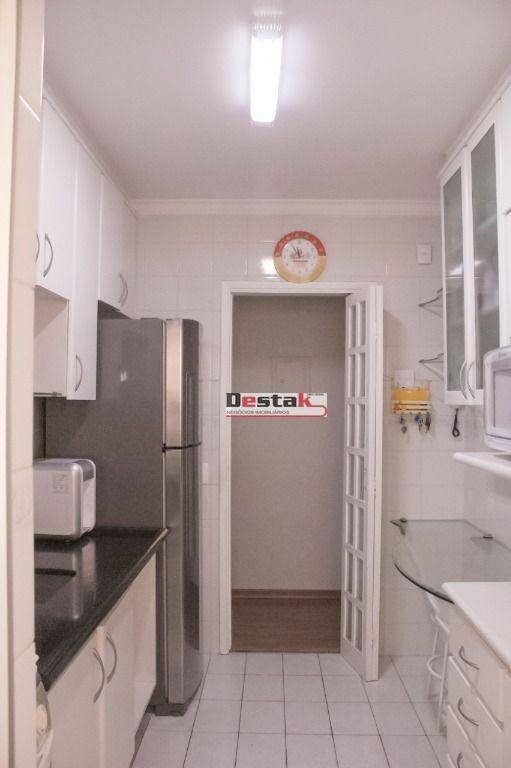 Apartamento à venda com 3 quartos, 85m² - Foto 8