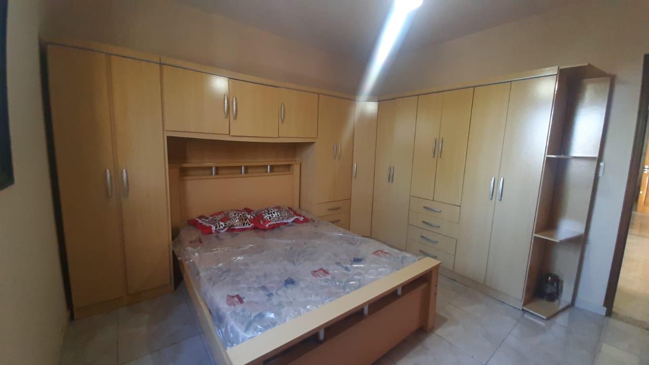 Casa à venda com 2 quartos, 250m² - Foto 14