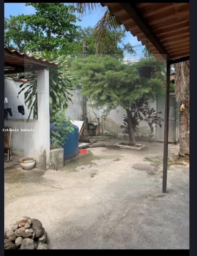 Casa à venda com 2 quartos, 360m² - Foto 2