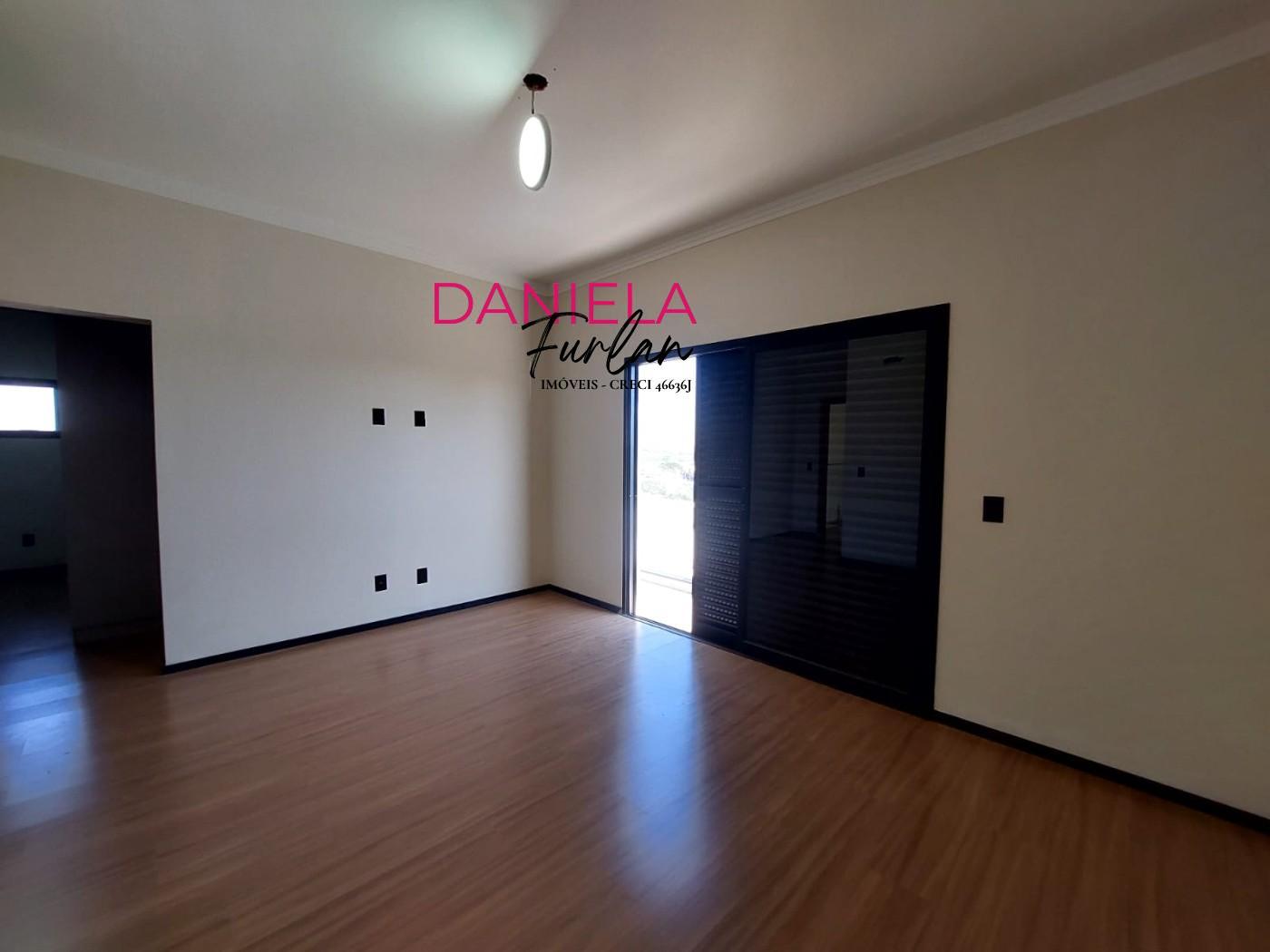 Casa de Condomínio para alugar com 3 quartos, 302m² - Foto 40