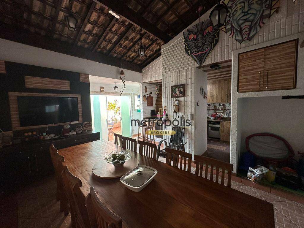 Sobrado à venda com 3 quartos, 220m² - Foto 79