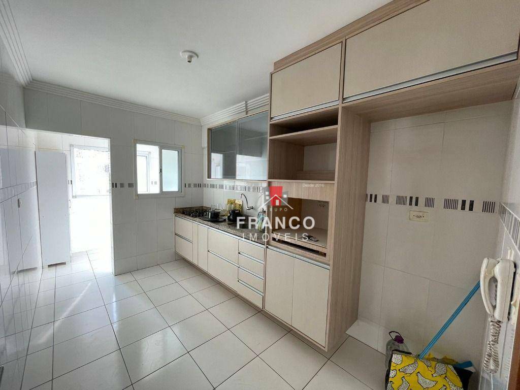 Apartamento à venda com 2 quartos, 85m² - Foto 9