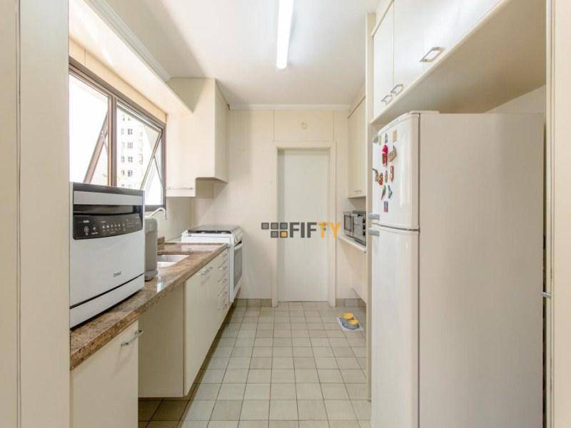 Apartamento à venda com 4 quartos, 250m² - Foto 6