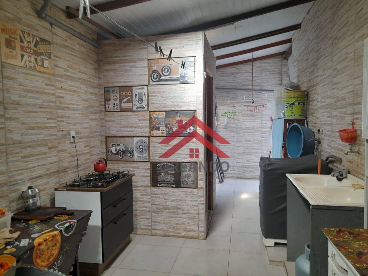 Casa à venda com 3 quartos, 140m² - Foto 4