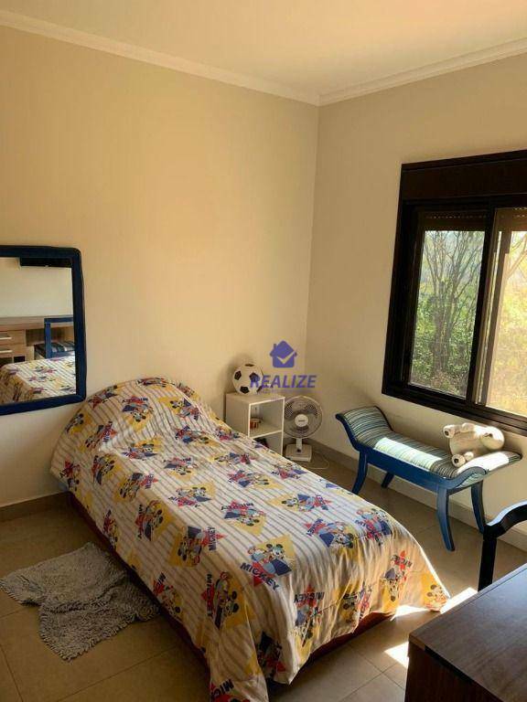 Casa de Condomínio à venda com 3 quartos, 300m² - Foto 13