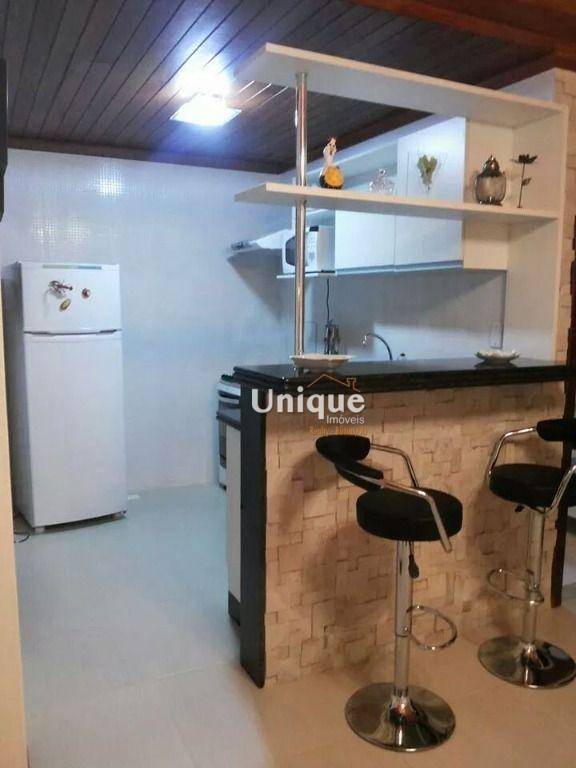 Casa à venda com 6 quartos, 350m² - Foto 16