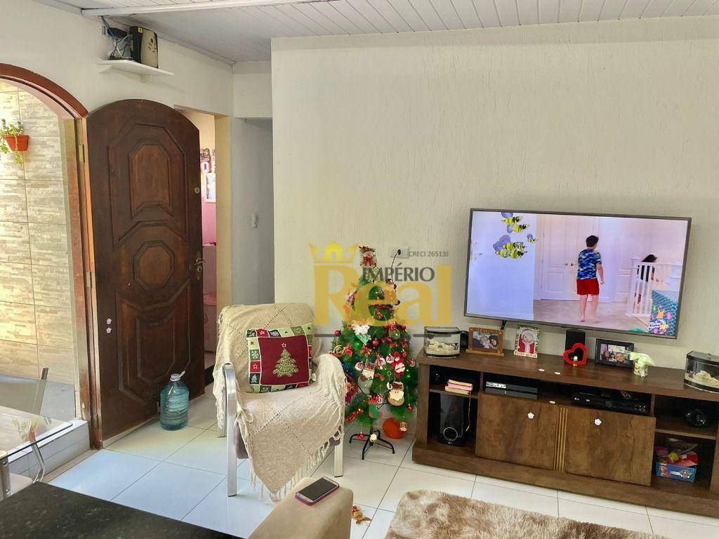 Casa à venda com 2 quartos, 110m² - Foto 12