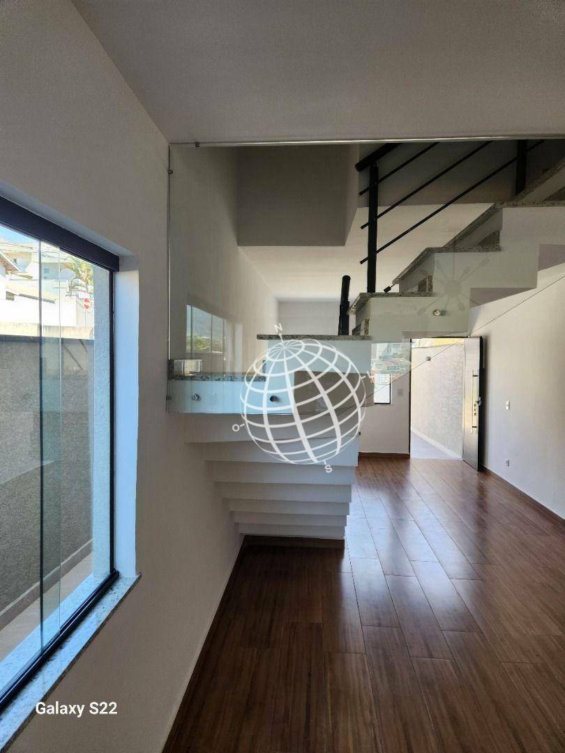 Casa à venda com 3 quartos, 110m² - Foto 5