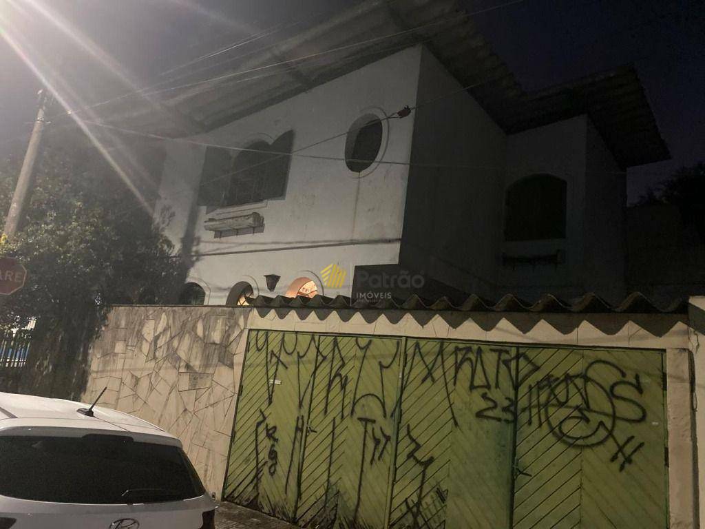 Sobrado à venda com 3 quartos, 205m² - Foto 44