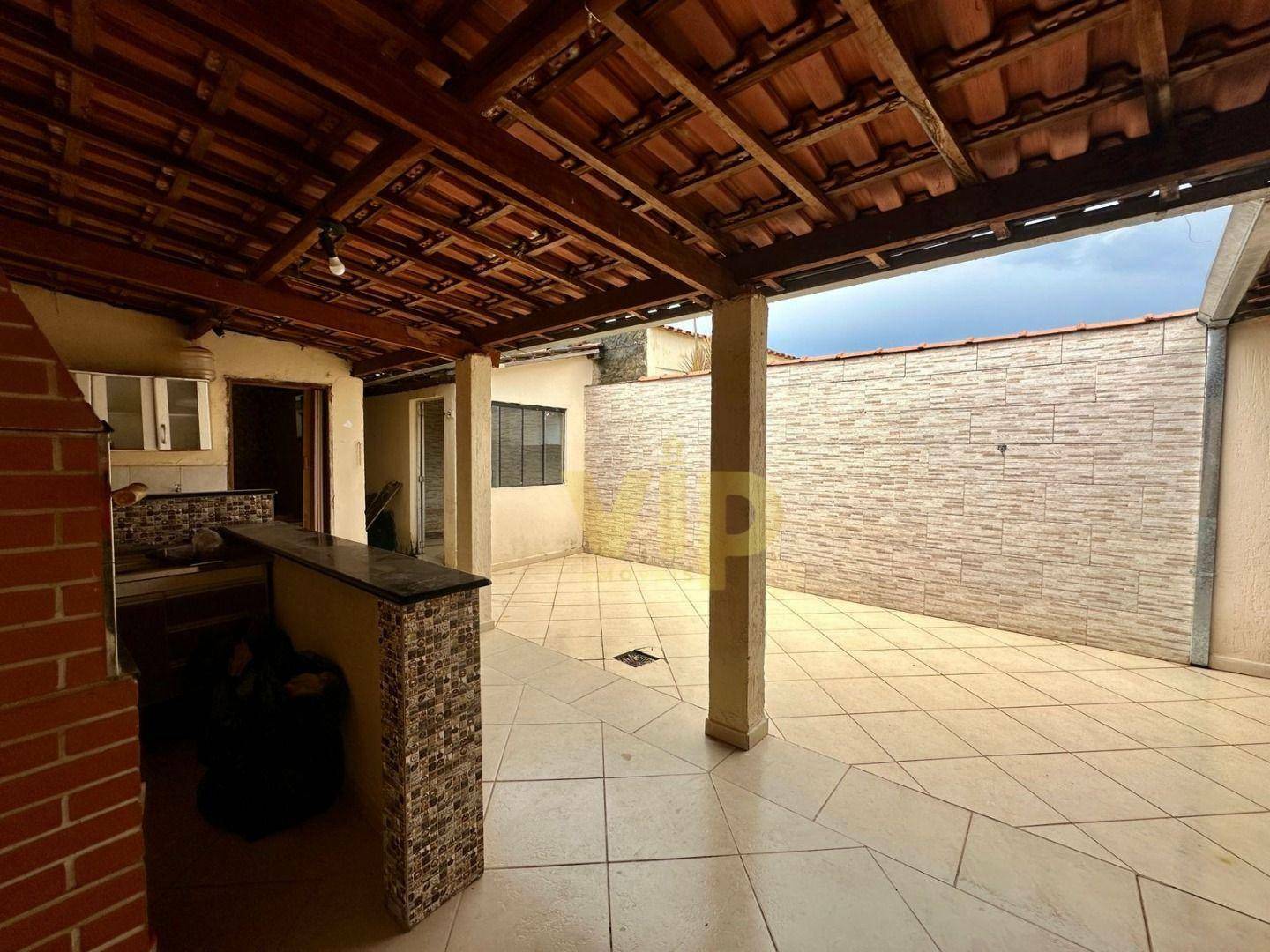 Casa à venda com 2 quartos, 104m² - Foto 12