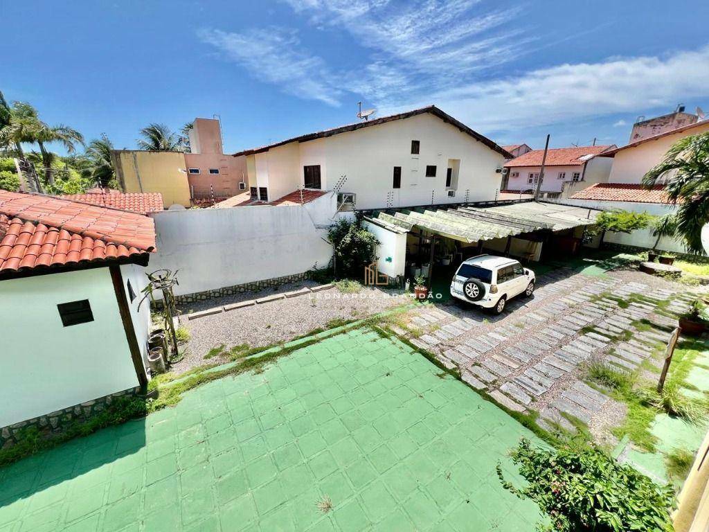 Casa à venda com 9 quartos, 521m² - Foto 34