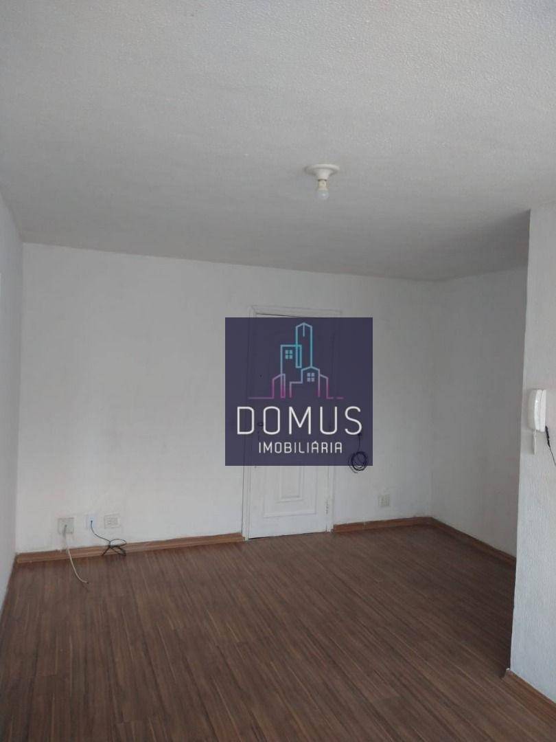 Apartamento à venda com 2 quartos, 60m² - Foto 10