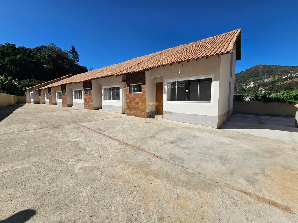 Casa de Condomínio à venda com 2 quartos, 120m² - Foto 1