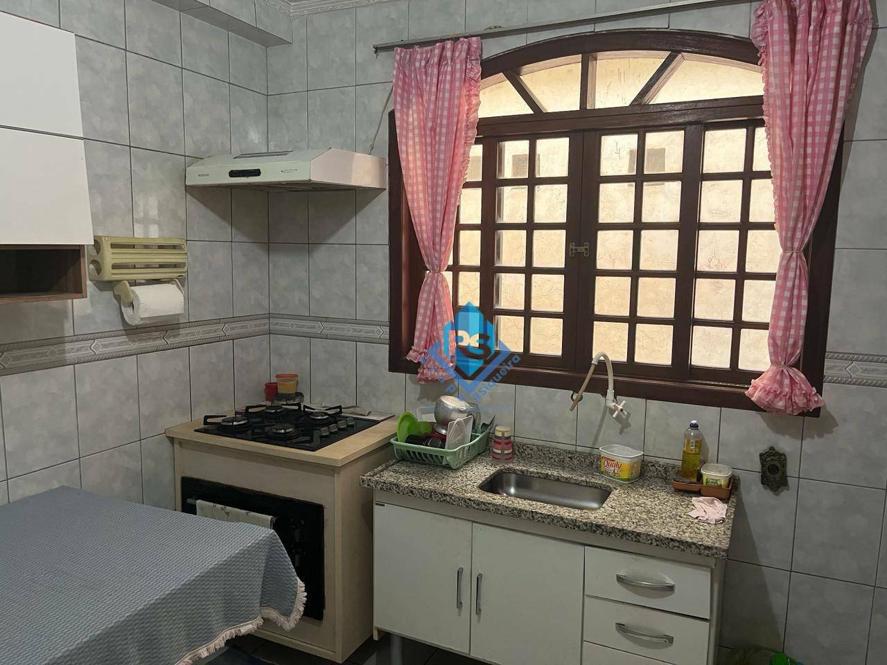 Sobrado à venda com 6 quartos, 240m² - Foto 6