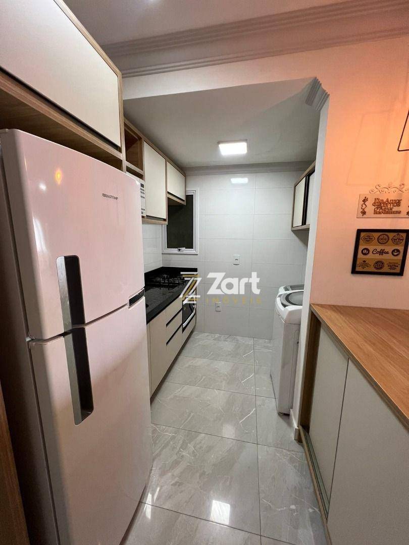 Apartamento à venda com 2 quartos, 74m² - Foto 6