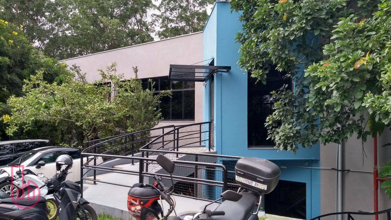 Casa de Condomínio à venda com 4 quartos, 560m² - Foto 38