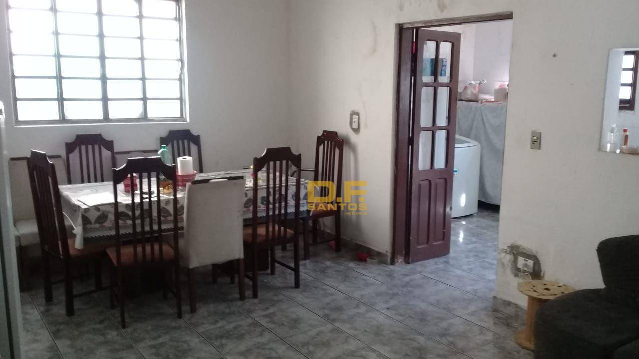 Casa à venda com 2 quartos, 135m² - Foto 5