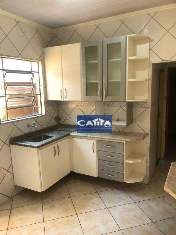 Casa à venda com 2 quartos, 70m² - Foto 1