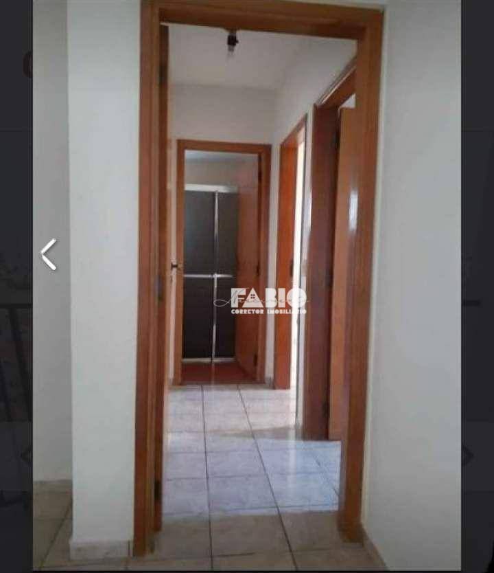 Apartamento à venda com 2 quartos, 78m² - Foto 3