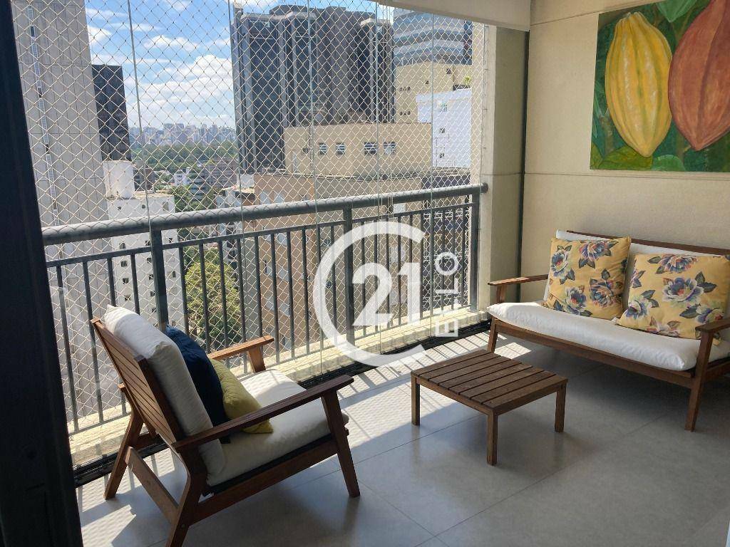 Apartamento para alugar com 3 quartos, 143m² - Foto 15