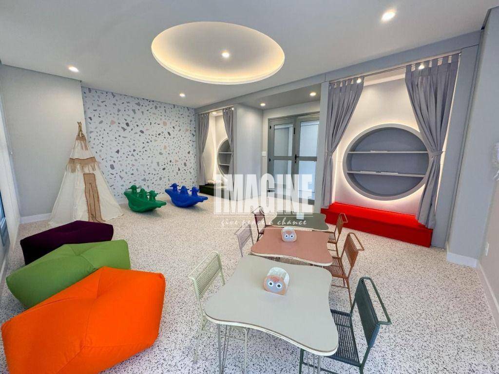 Apartamento à venda com 2 quartos, 79m² - Foto 15