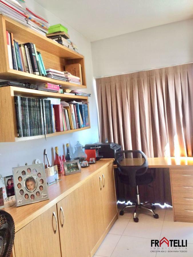 Casa à venda com 3 quartos, 200m² - Foto 32