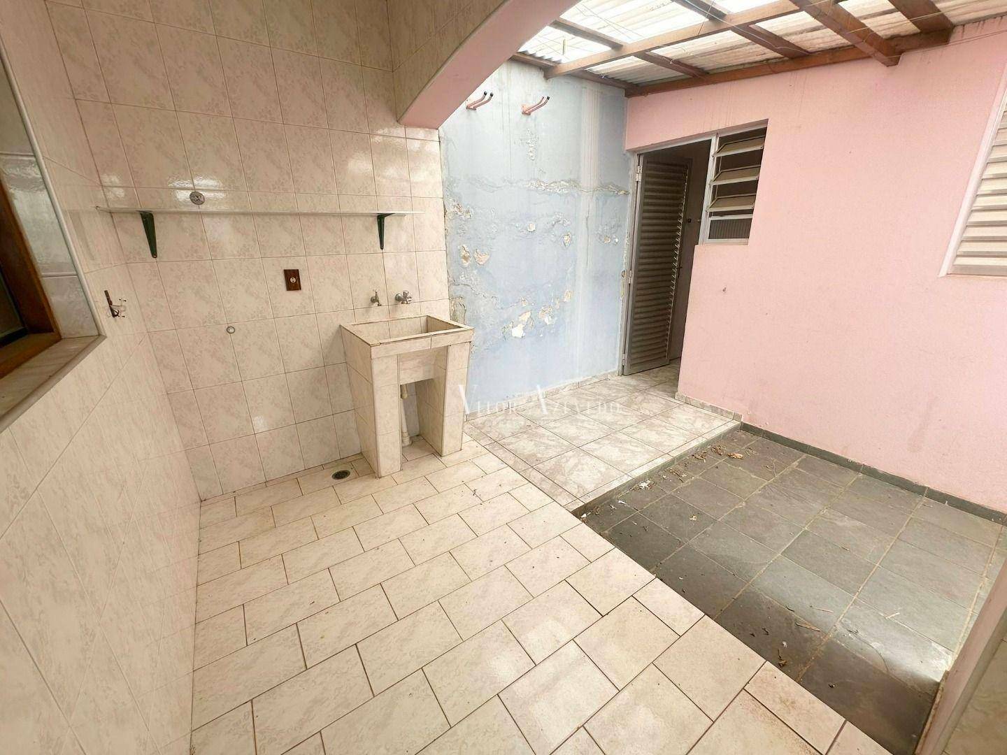 Casa à venda com 4 quartos, 173m² - Foto 27