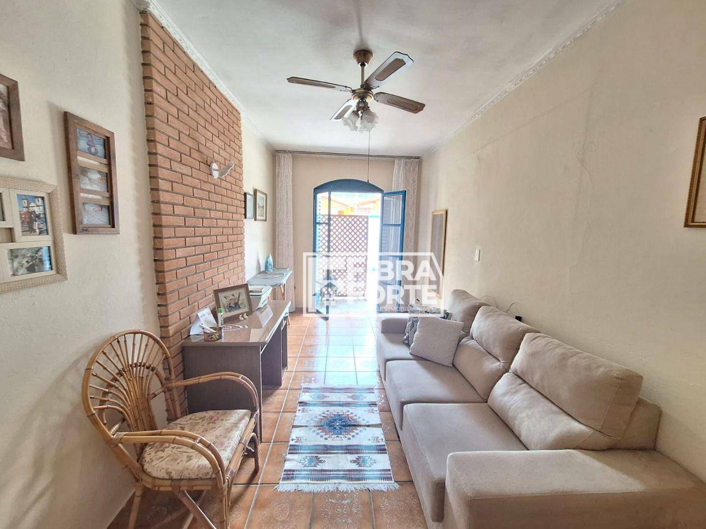 Casa à venda com 3 quartos, 154m² - Foto 5