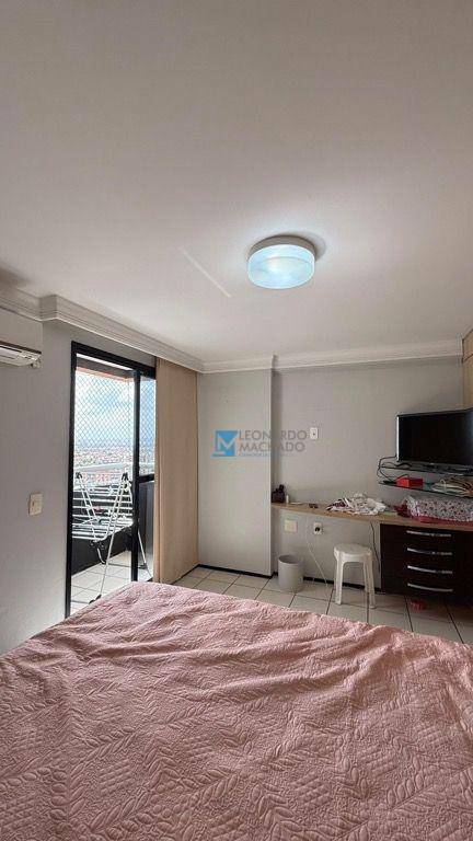 Apartamento à venda com 3 quartos, 106m² - Foto 5