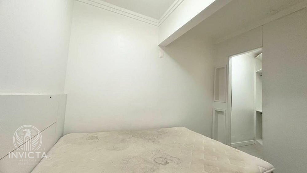 Apartamento à venda com 1 quarto, 45m² - Foto 5