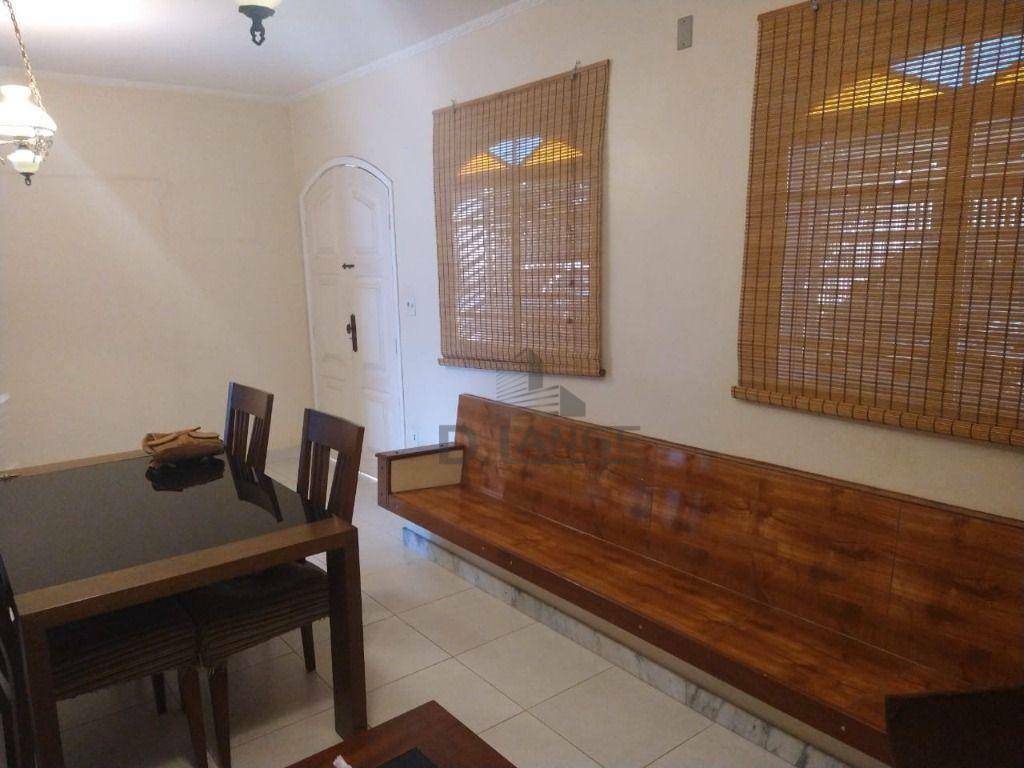 Casa para alugar com 4 quartos, 233m² - Foto 15