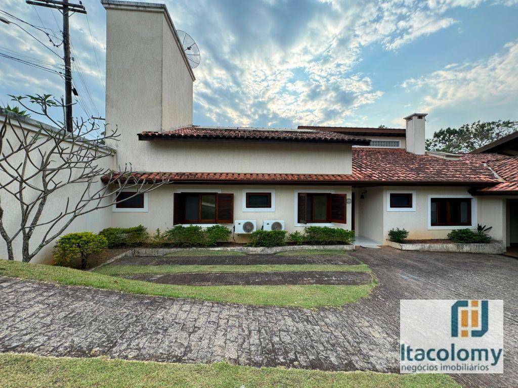 Casa de Condomínio à venda com 7 quartos, 500m² - Foto 1