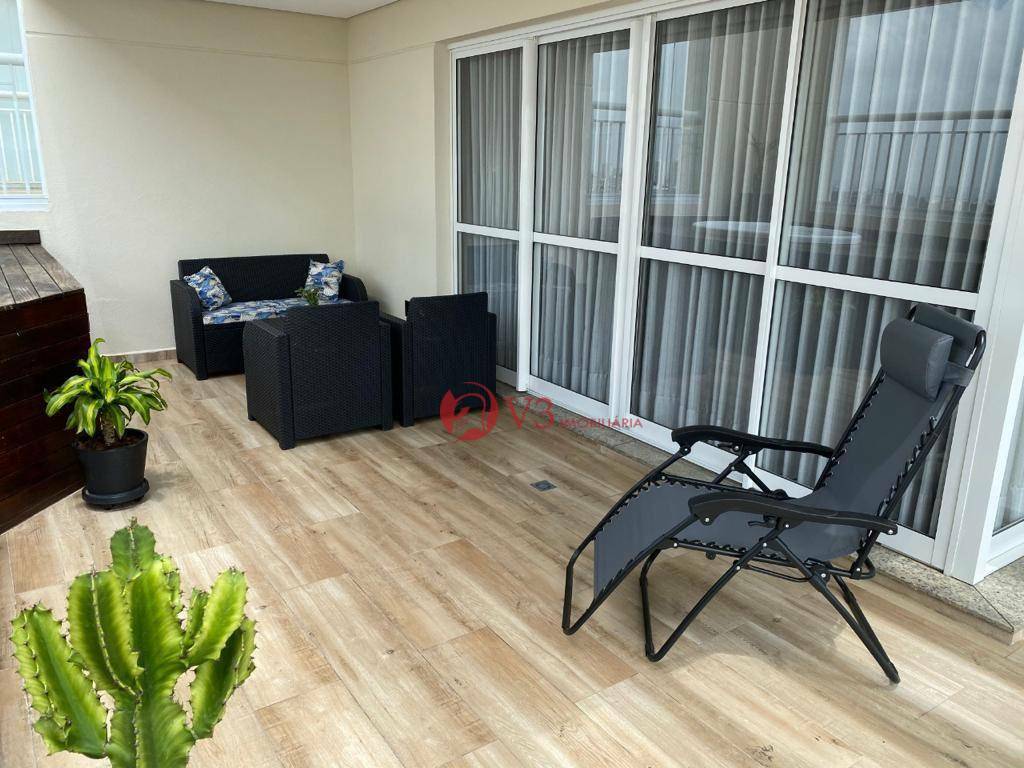 Apartamento à venda e aluguel com 4 quartos, 210m² - Foto 3