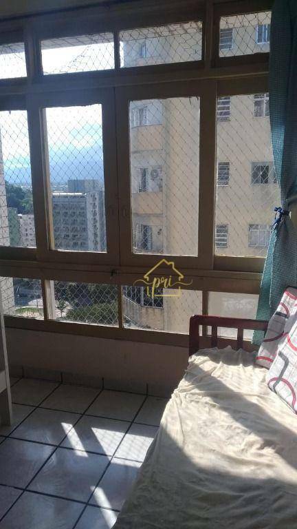 Apartamento à venda com 1 quarto, 44m² - Foto 11