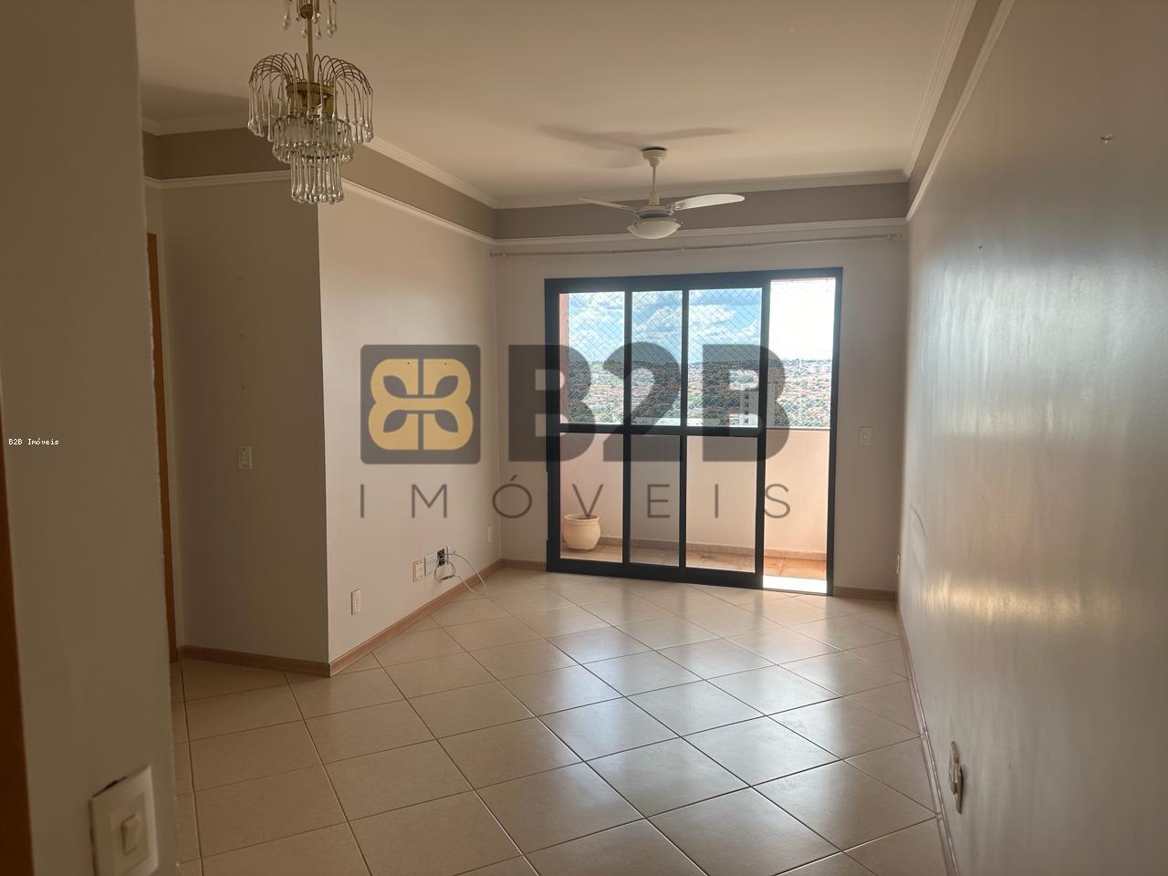 Apartamento à venda com 3 quartos, 81m² - Foto 1