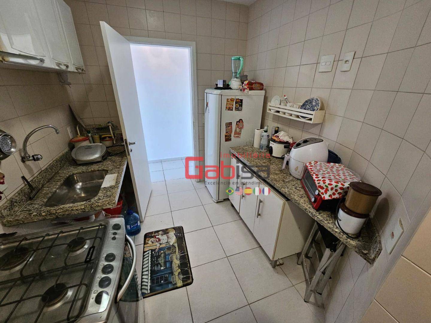 Apartamento à venda com 2 quartos, 72m² - Foto 14