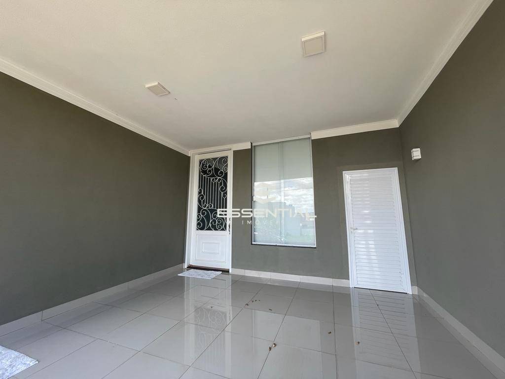 Casa à venda com 3 quartos, 140m² - Foto 8